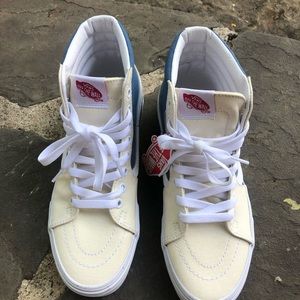 High Top Vans Women’s Size 8 Cream and Navy